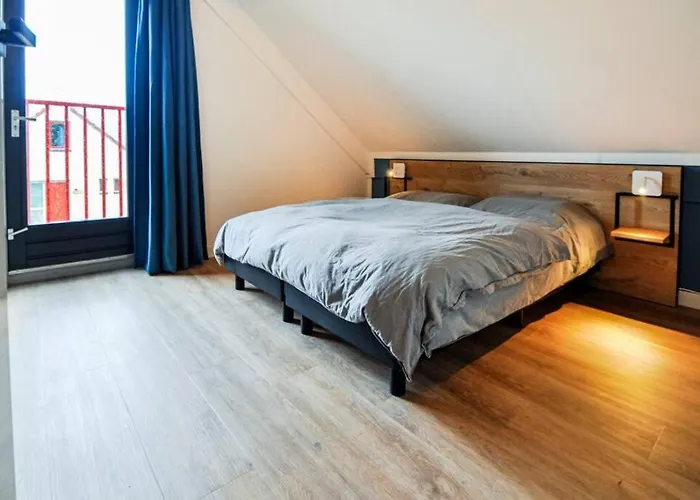 Semesterbostad Tof Wellness Huis, Alles Nieuw, Gelegen Bij Meer. *