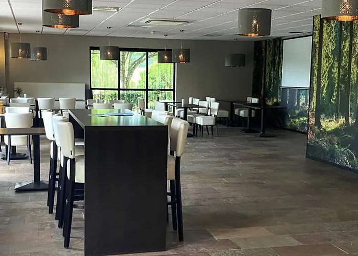 Tof Wellness Huis, Alles Nieuw, Gelegen Bij Meer. Ewijk