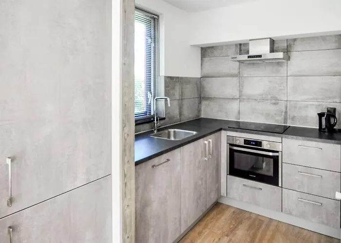 Semesterbostad Tof Wellness Huis, Alles Nieuw, Gelegen Bij Meer.